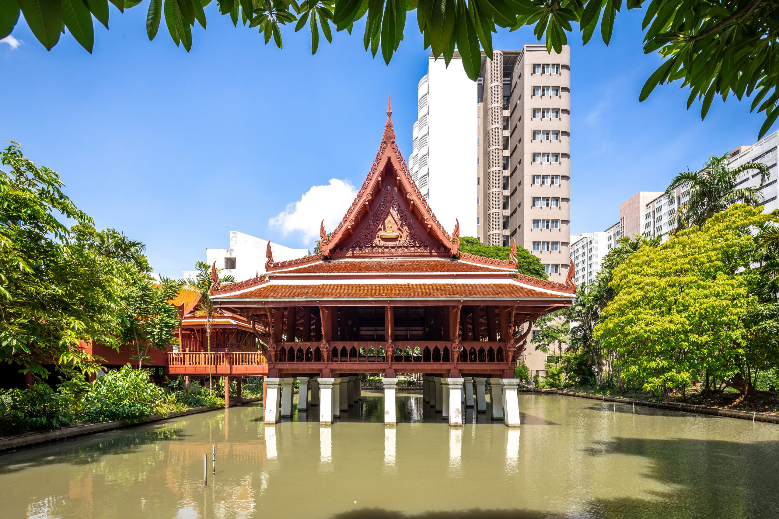 เรือนไทยจุฬาลงกรณ์มหาวิทยาลัย
