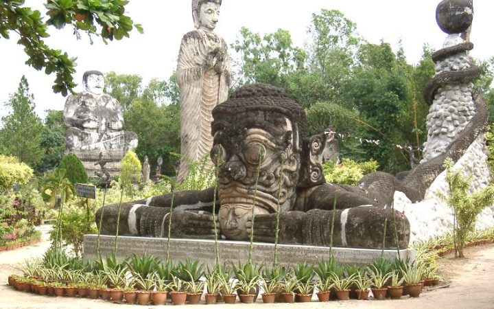 ศาลาแก้วกู่